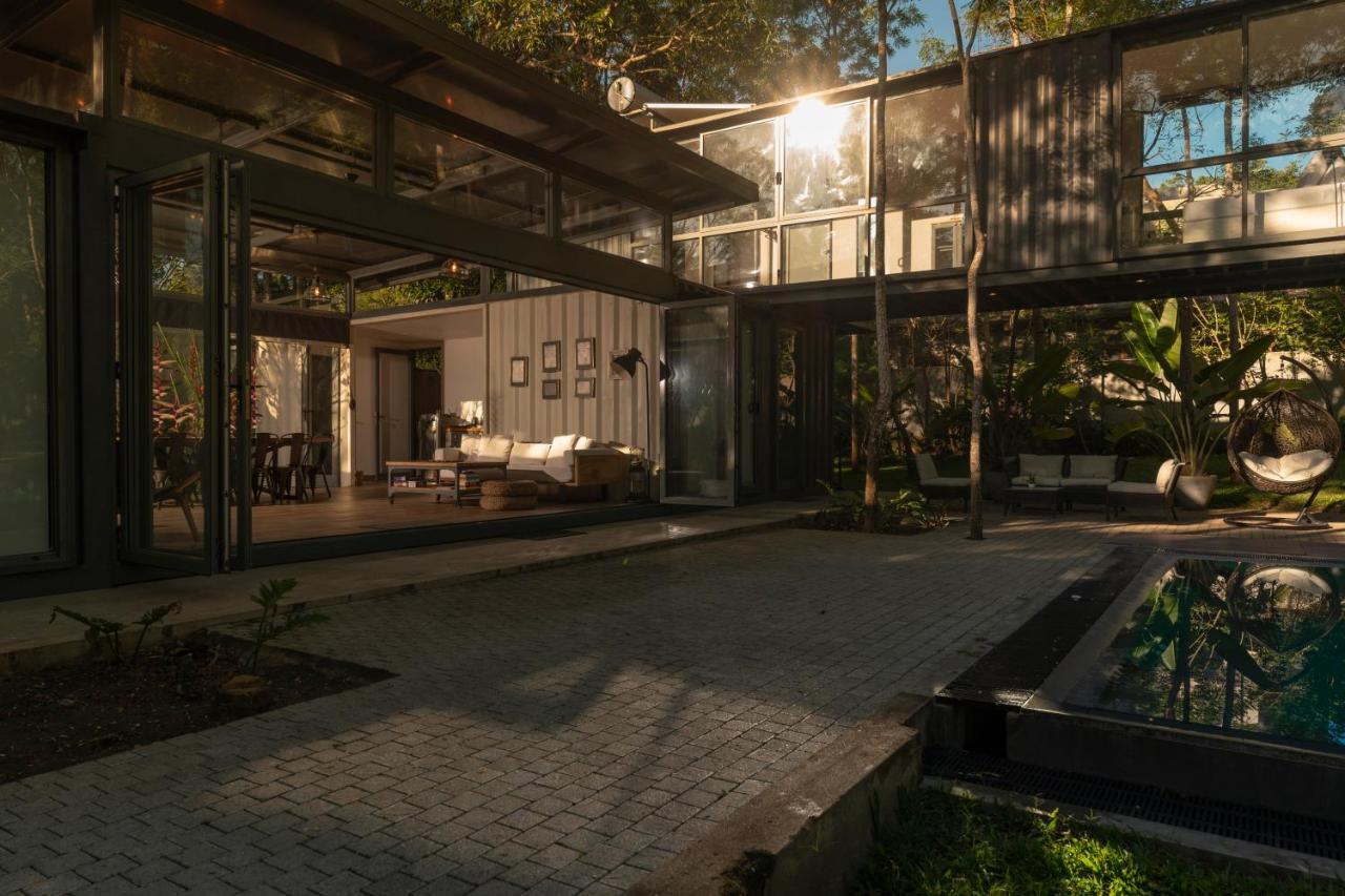 The Box House Tangalle